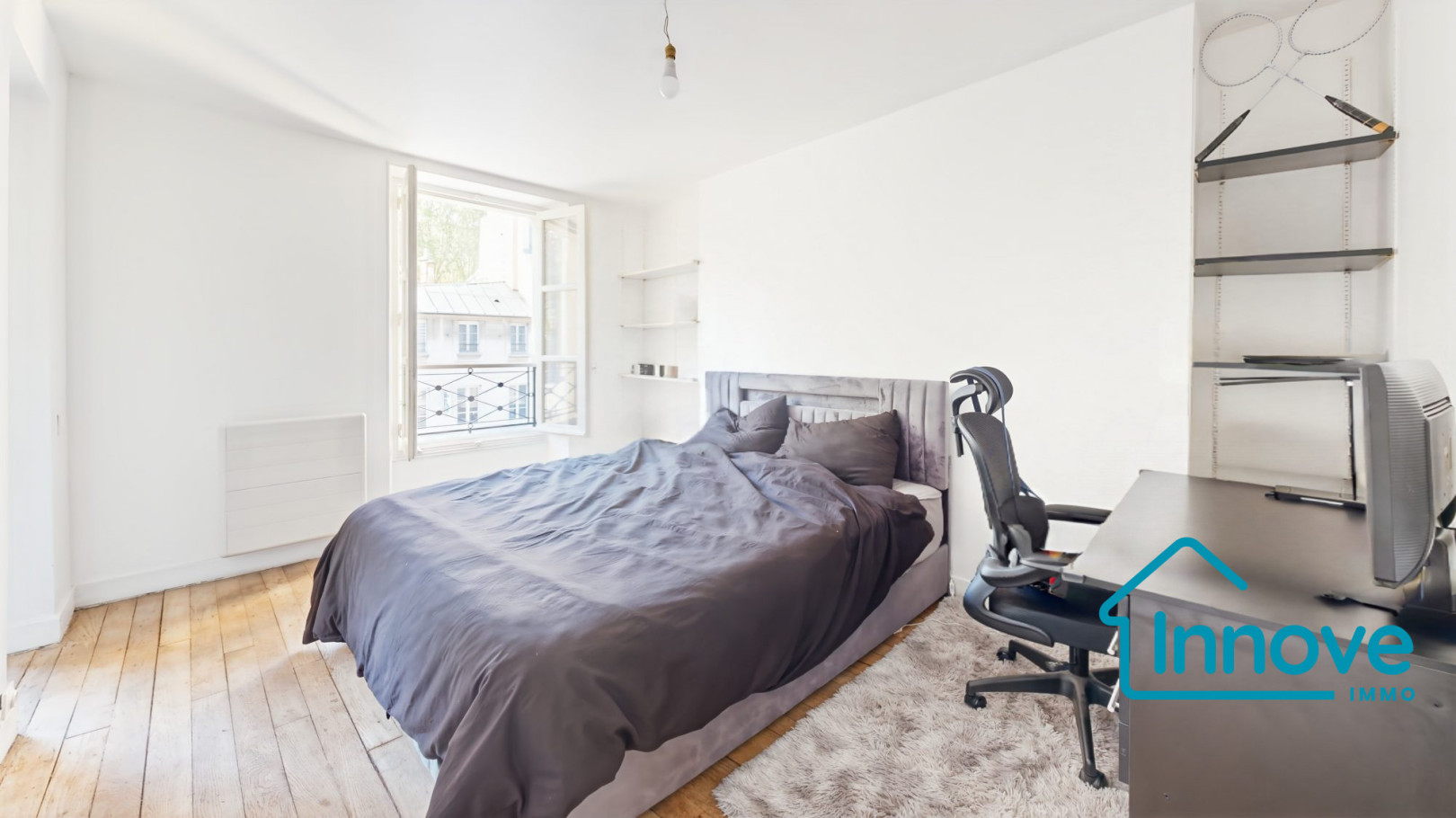 
                                                Vente
                                                 Versailles rue de la Paroisse 3 pièces