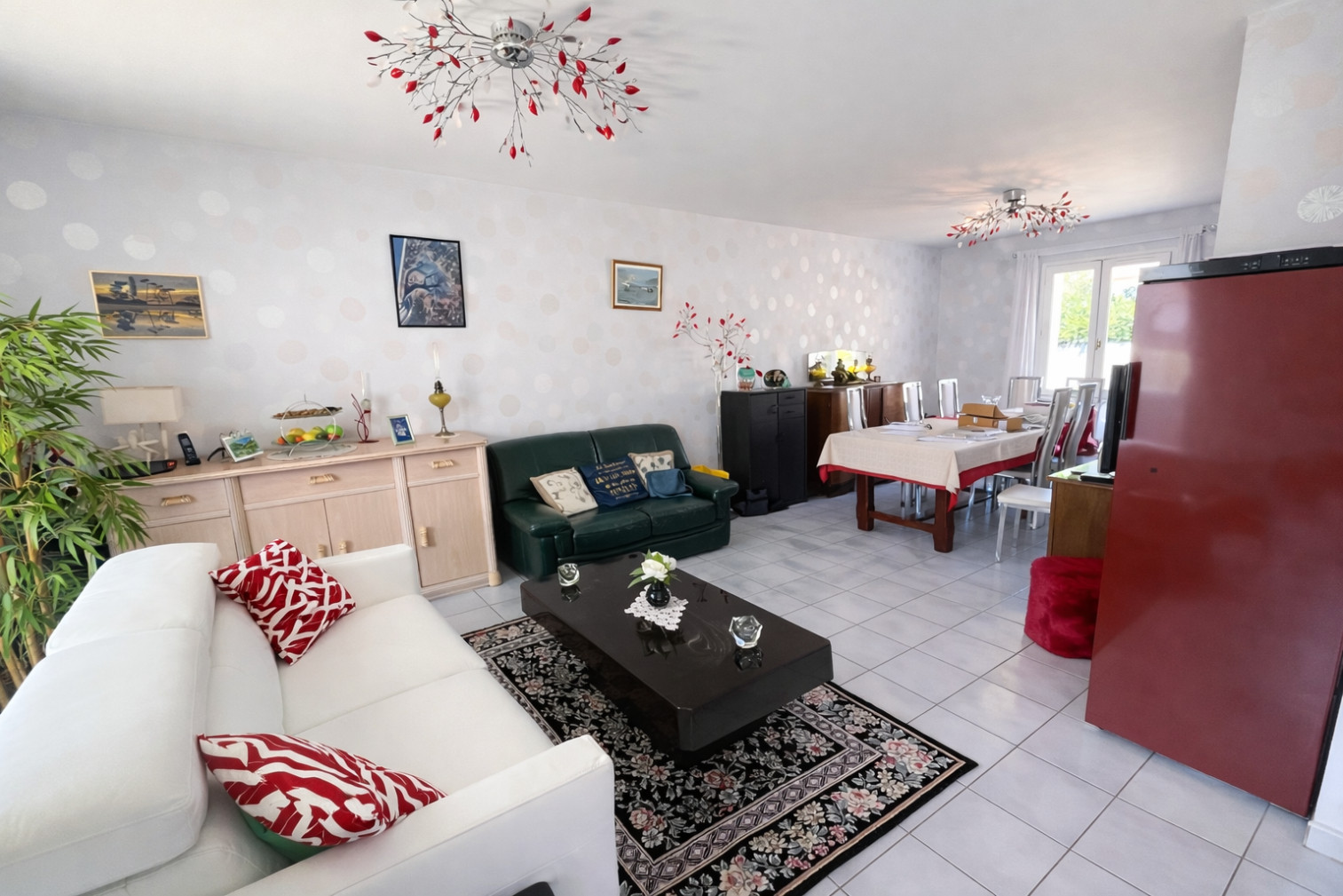 
                                                Viager
                                                 VIAGER OCCUPE à ARES