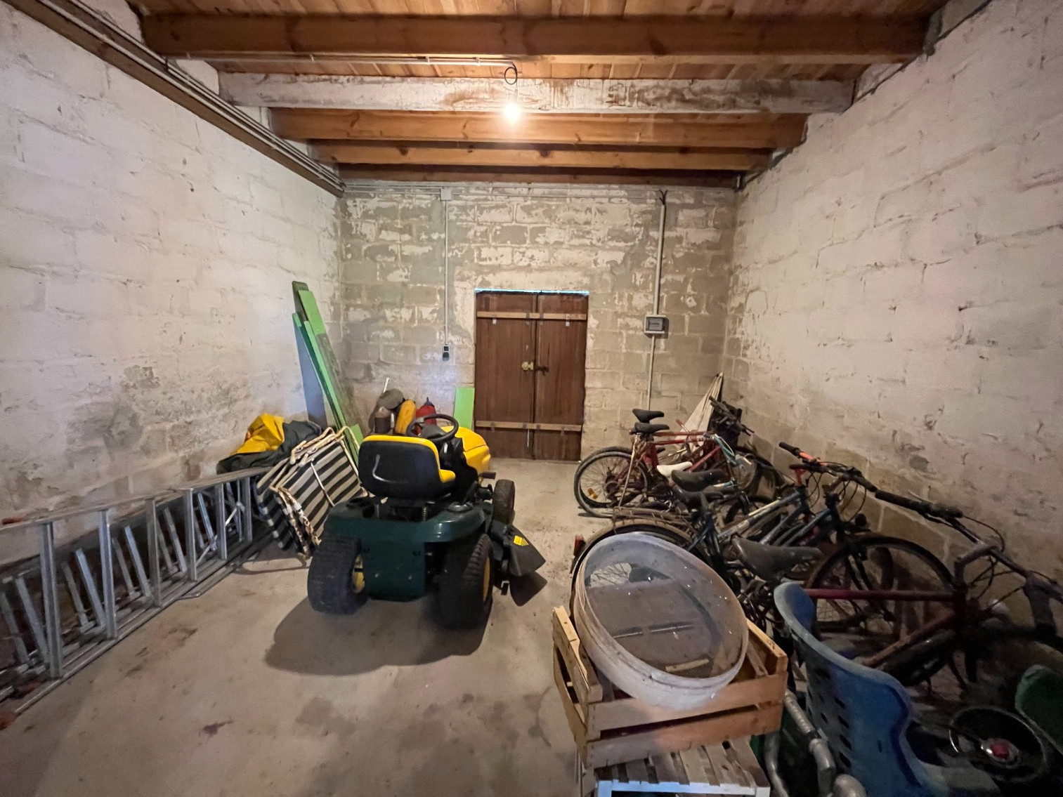 
                                                Viager
                                                 VIAGER OCCUPE à ARJUZANX