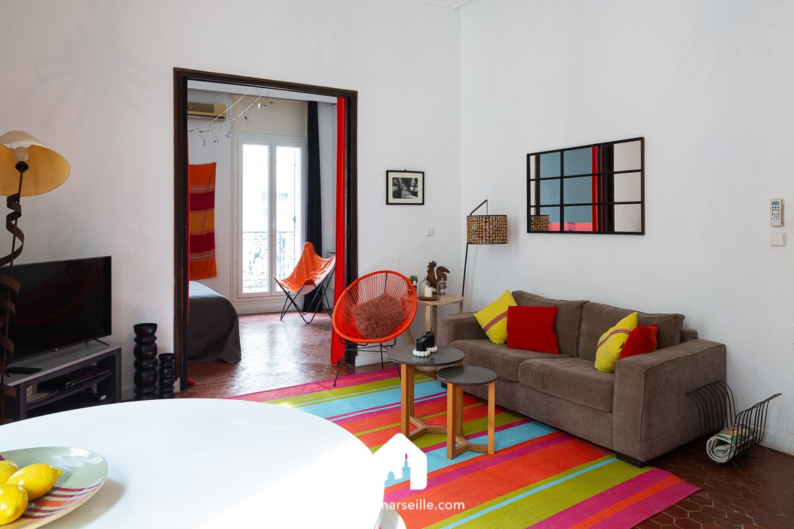 
                                                Location
                                                 Vieux Port Beauvau