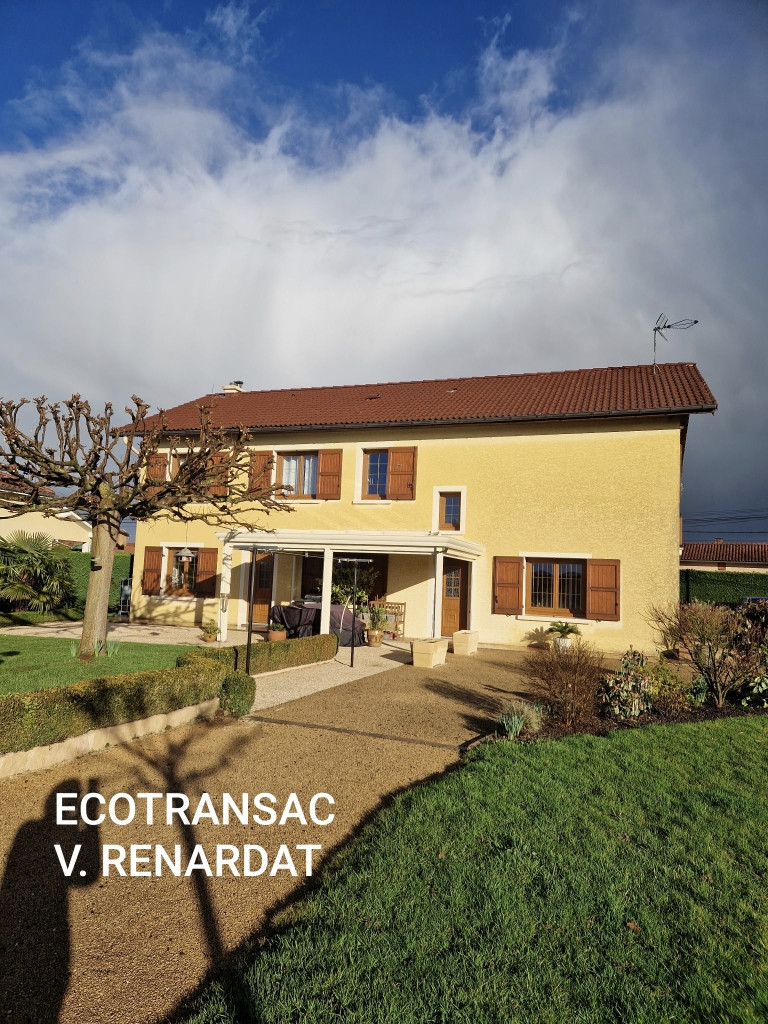 
                                                Vente
                                                 VILLA 121M2 4 CHAMBRES AVEC ANNEXE