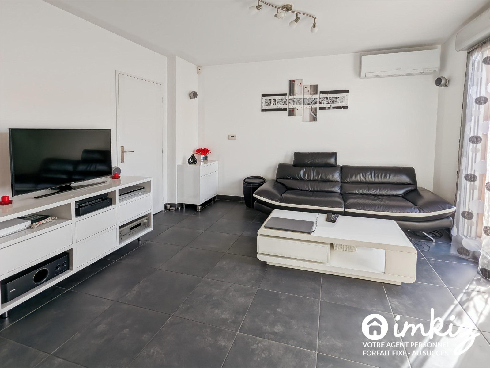 
                                                Vente
                                                 Villa 4 pièces 89m2 + Garage + RILLIEUX-VILLAGE
