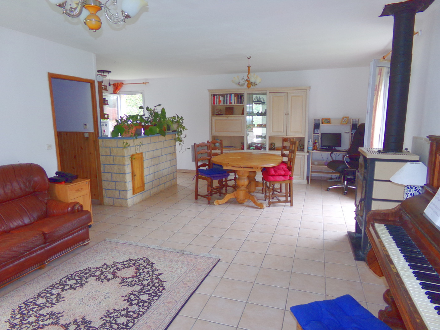 
                                                Vente
                                                 Villa 5 pièces 106 m² Plain-pied