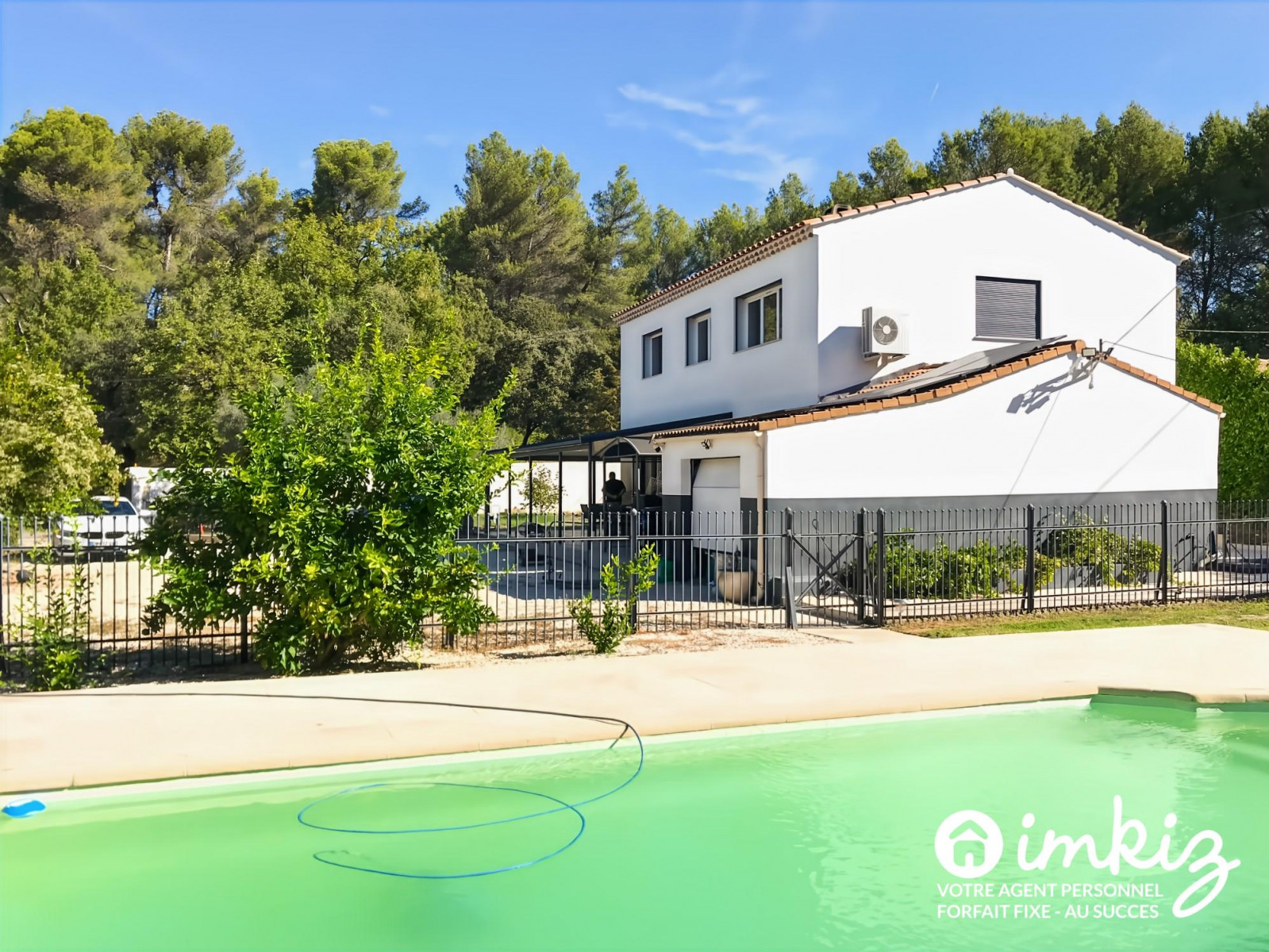 
                                                Vente
                                                 Villa 6 pièces