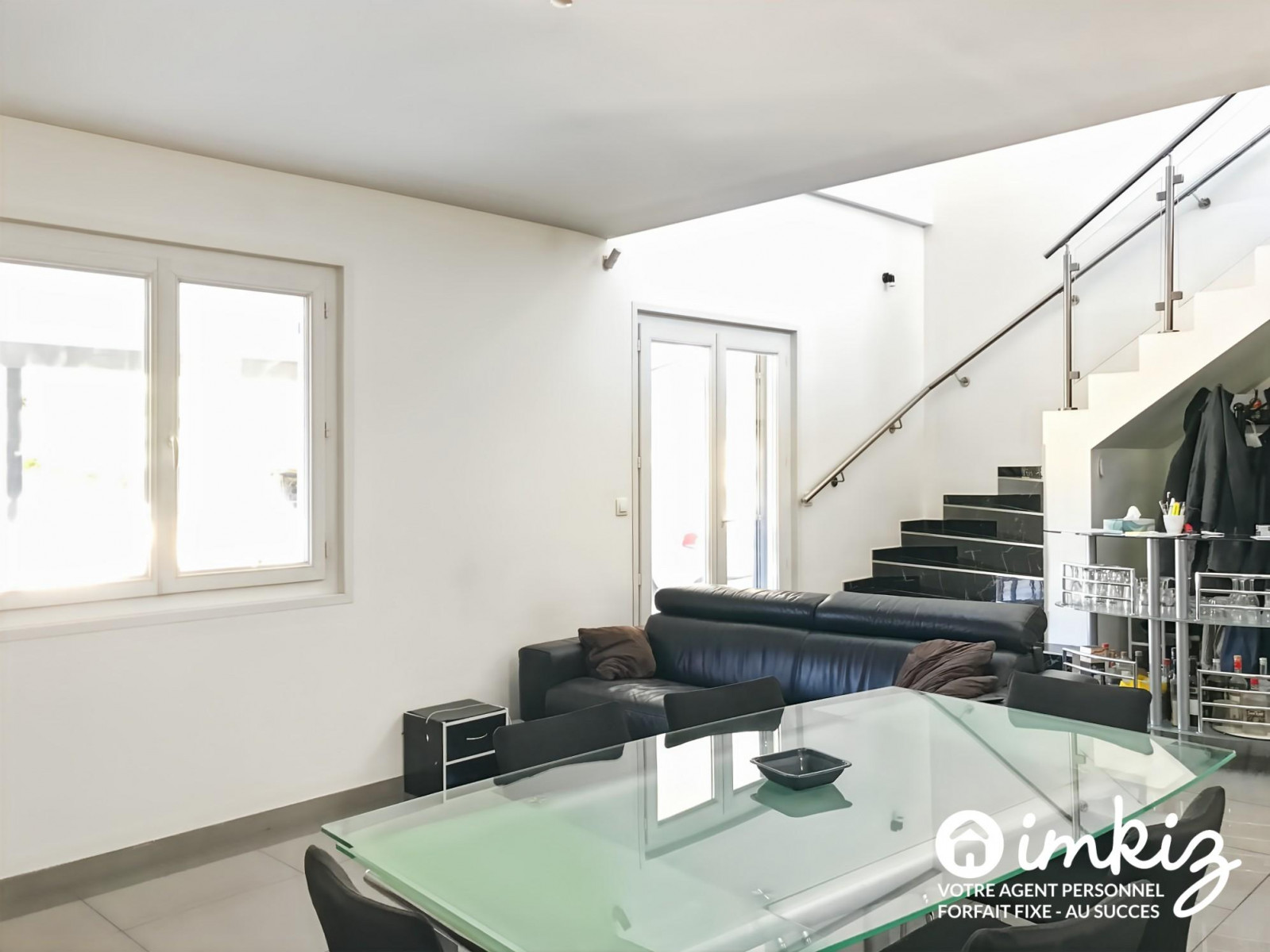 
                                                Vente
                                                 Villa 6 pièces