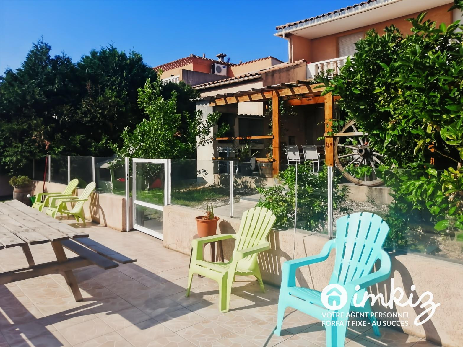 
                                                Vente
                                                 Villa 7 chambres avec piscine