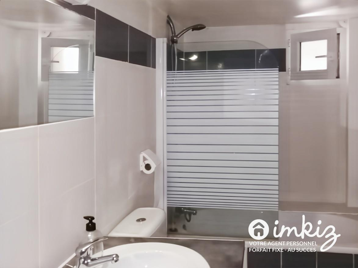 
                                                Vente
                                                 Villa 7 chambres avec piscine