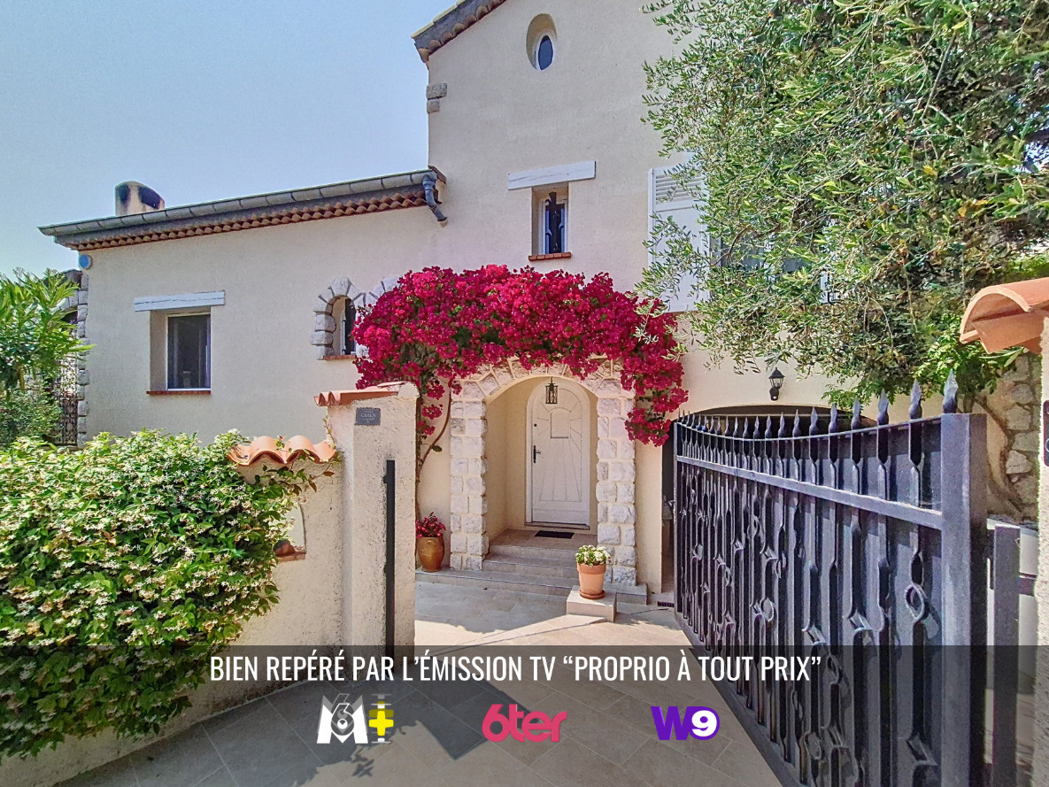 
                                                Vente
                                                 Villa 7 pièces - Nice