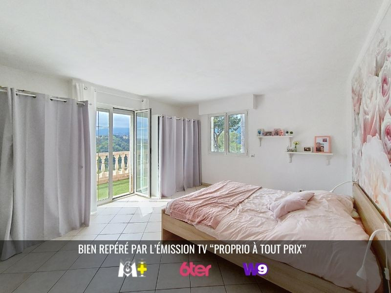
                                                Vente
                                                 Villa 8 pièces - Cagnes-sur mer
