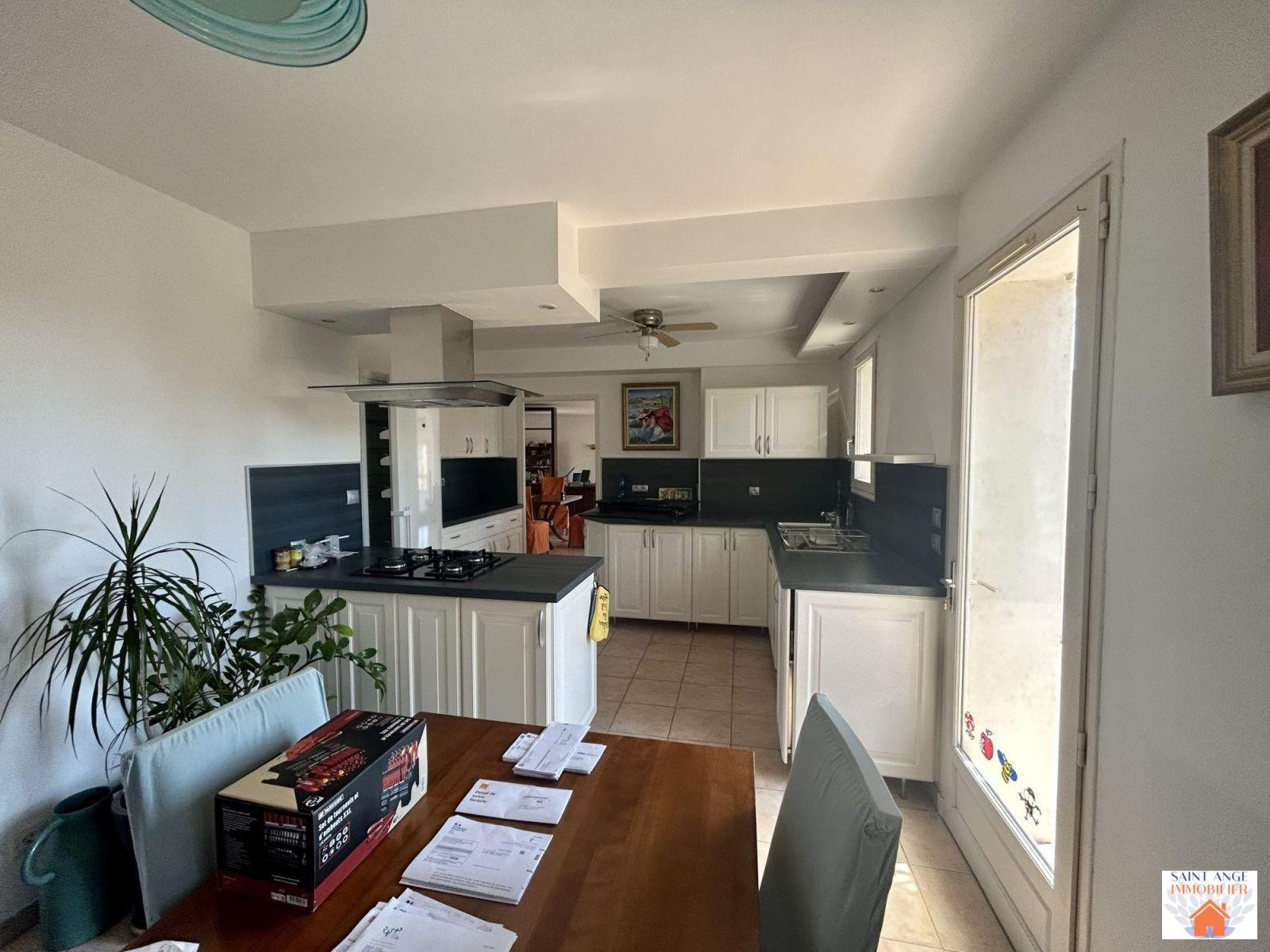 
                                                Location
                                                 VILLA A 2MIN A PIED DE LA PLAGE DU PRADON