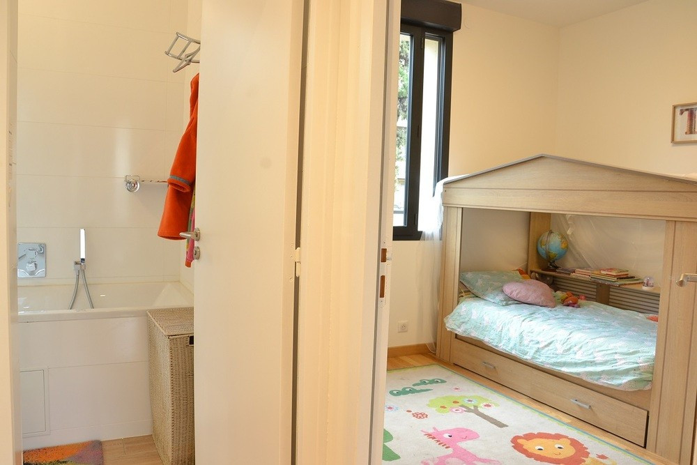 
                                                Location
                                                 Villa Archi