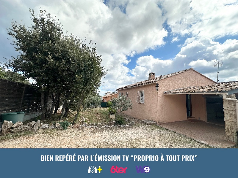 
                                                Vente
                                                 Villa avec jardin de 1300m2 - REGUSSE