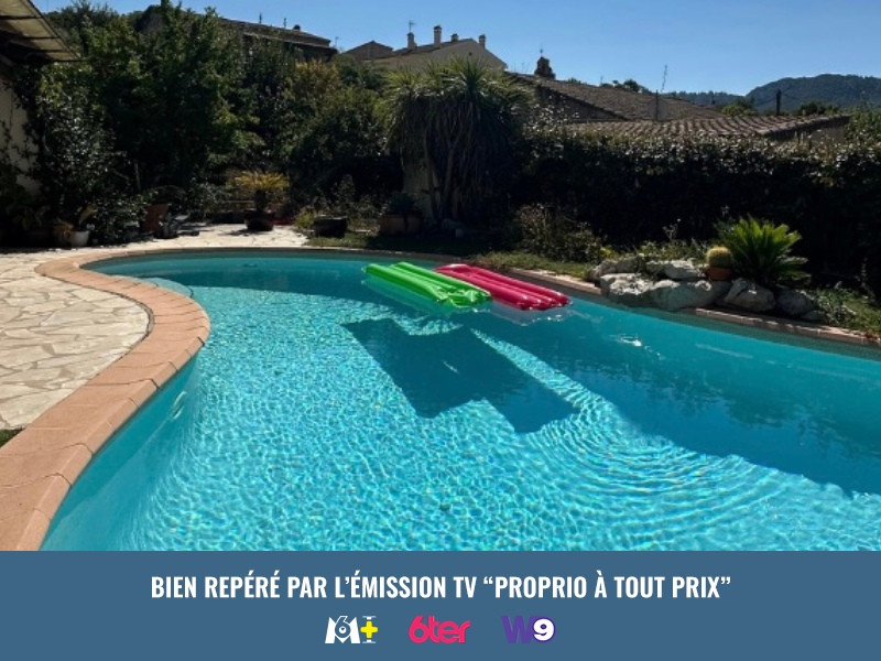
                                                Vente
                                                 Villa, jardin et piscine - LE PLAN DU CASTELLET