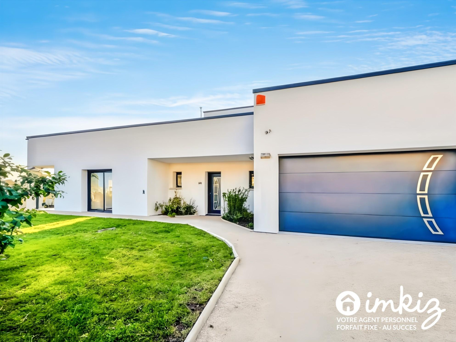 
                                                Vente
                                                 VILLA AVEC PISCINE . REIMS . 5min de Gueux