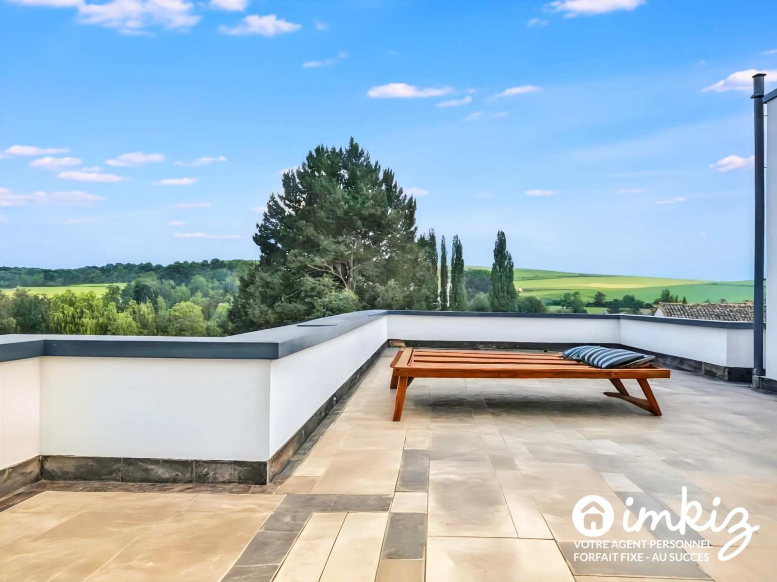 
                                                Vente
                                                 VILLA AVEC PISCINE . REIMS . 5min de Gueux