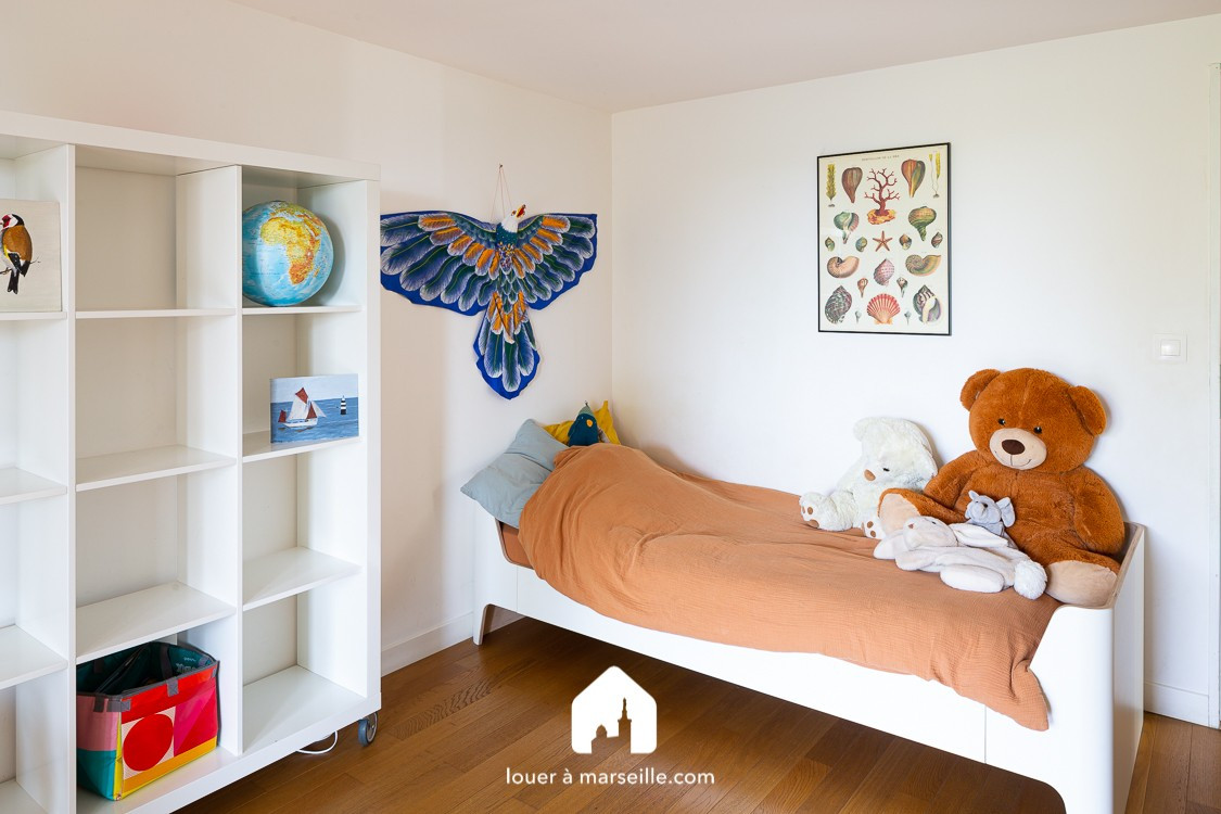 
                                                Location
                                                 Villa Belle Vue