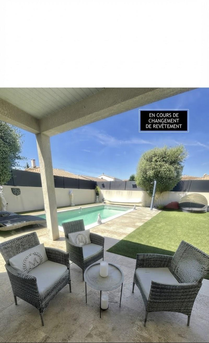 
                                                Vente
                                                 Villa contemporaine 2012 - DPE A- Piscine au sel