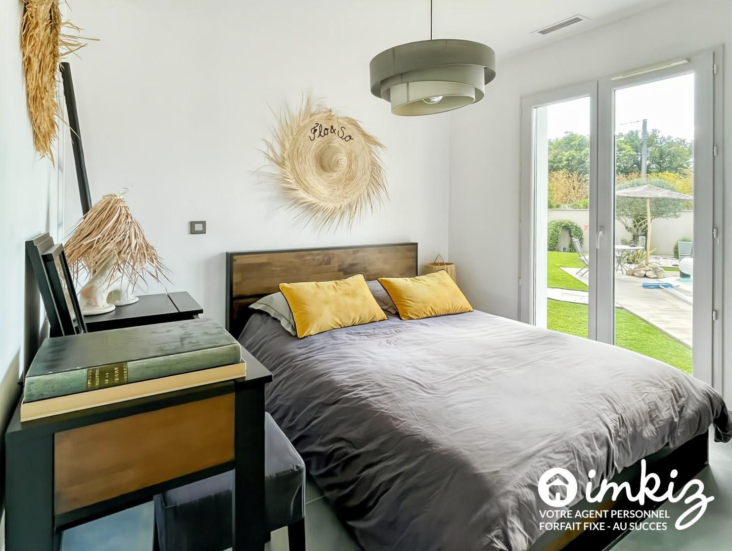 
                                                Vente
                                                 Villa contemporaine -  5 pièces