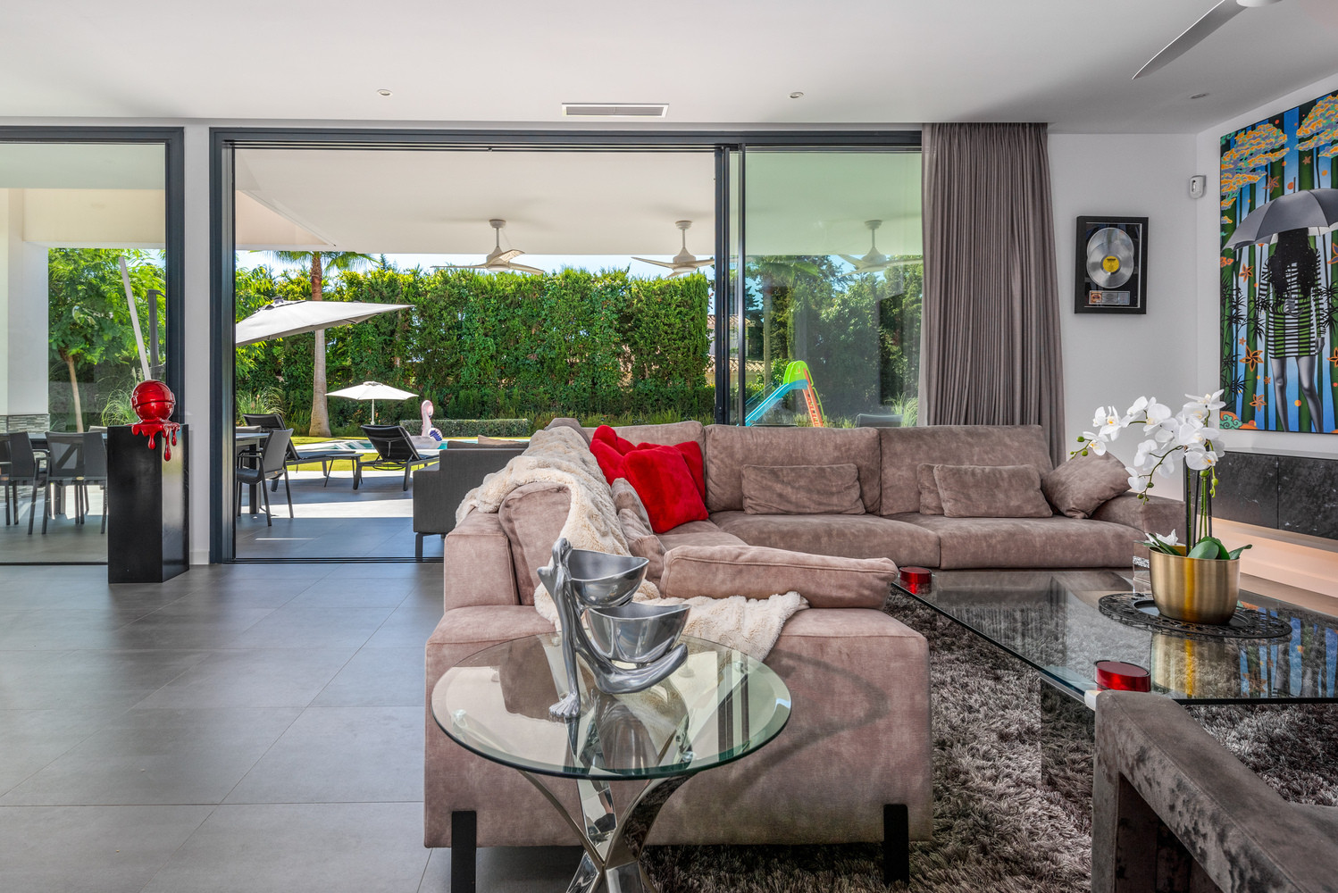 
                                                Vente
                                                 Villa contemporaine d’exception