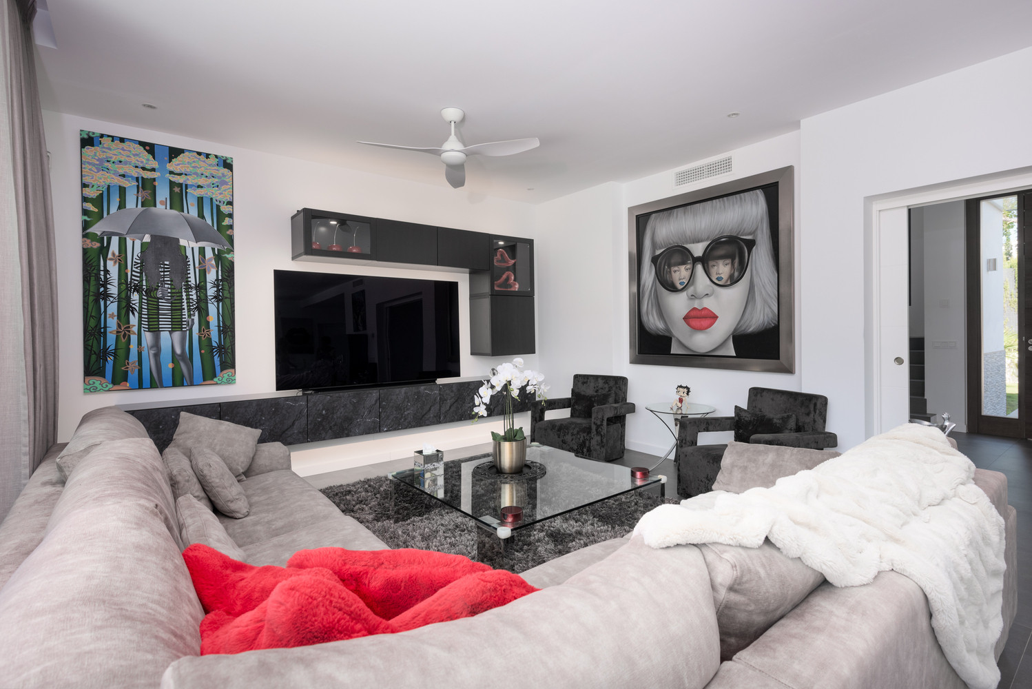 
                                                Vente
                                                 Villa contemporaine d’exception