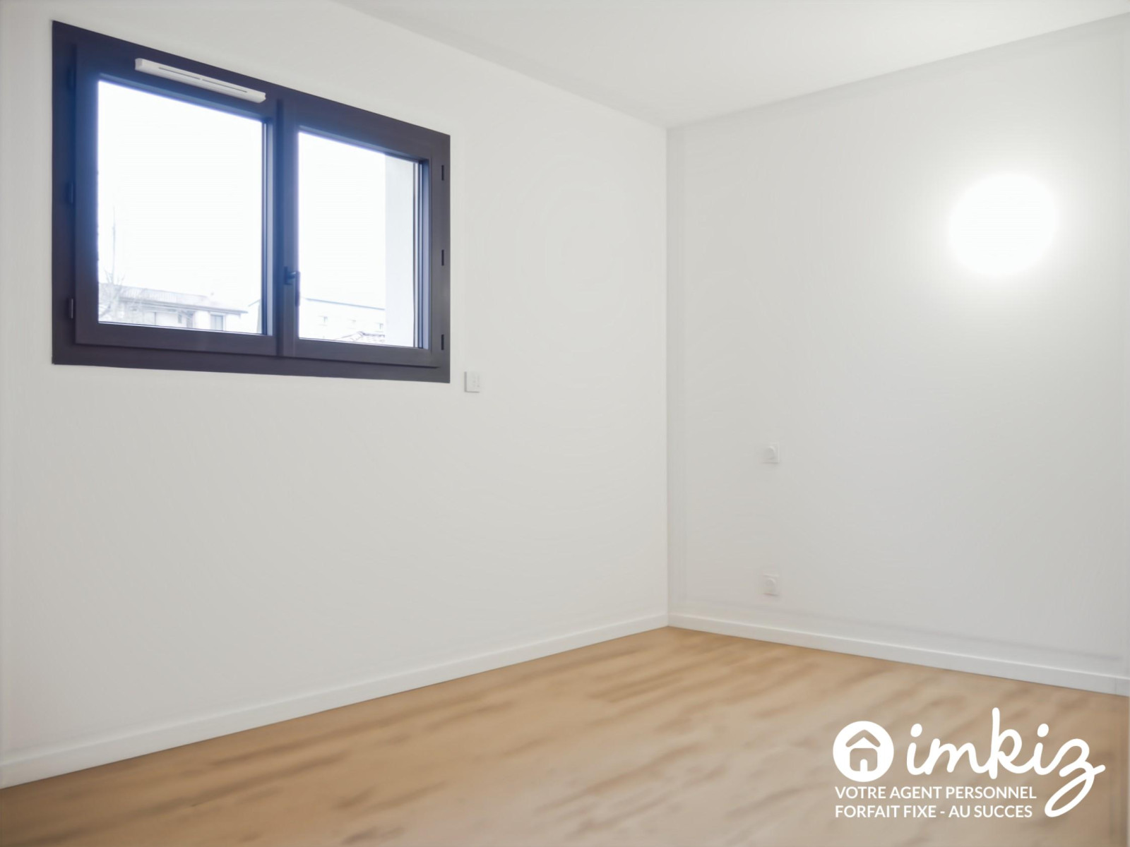 
                                                Vente
                                                 Villa contemporaine, jardin, DPE A