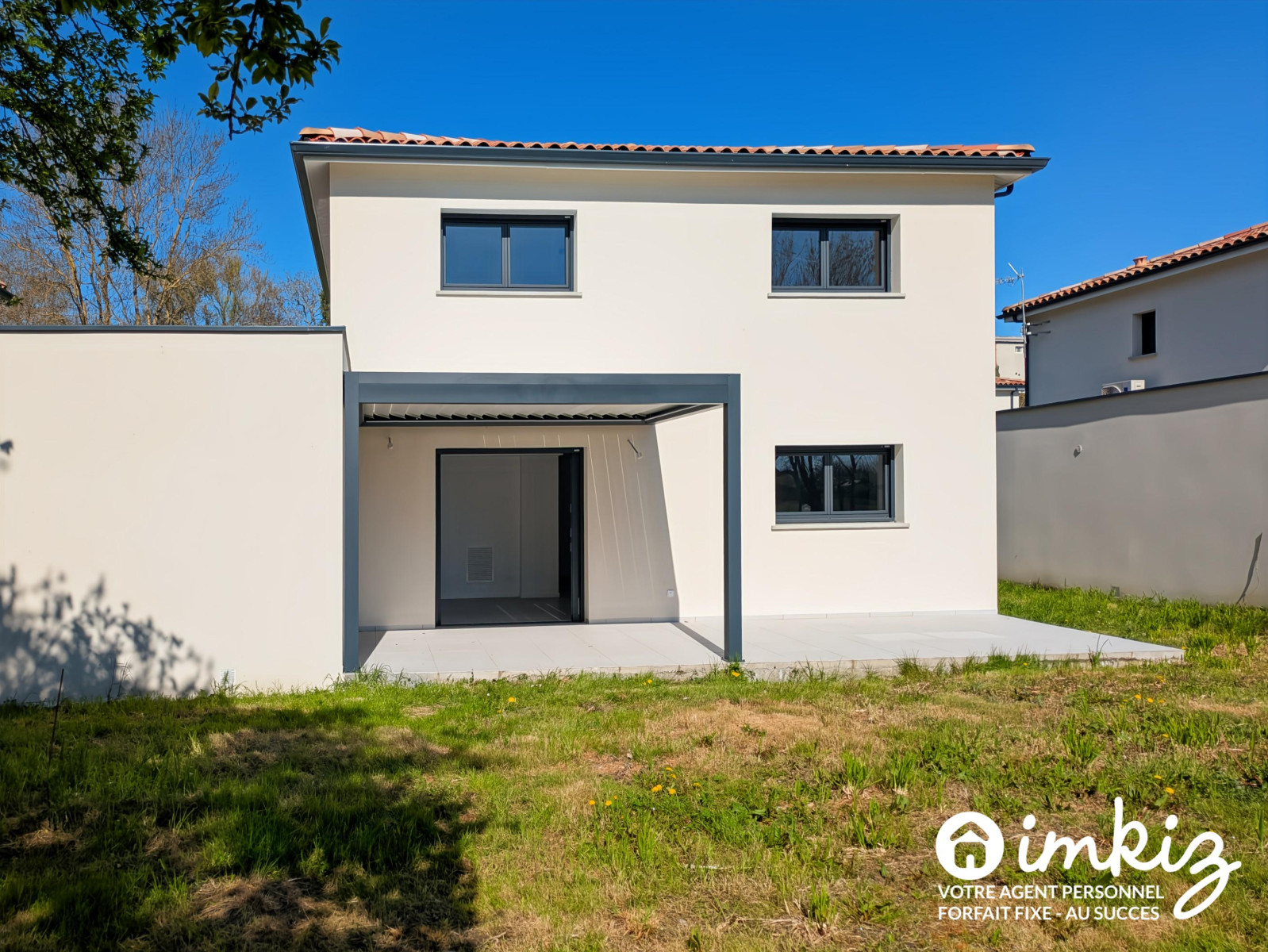 
                                                Vente
                                                 Villa contemporaine, jardin, DPE A
