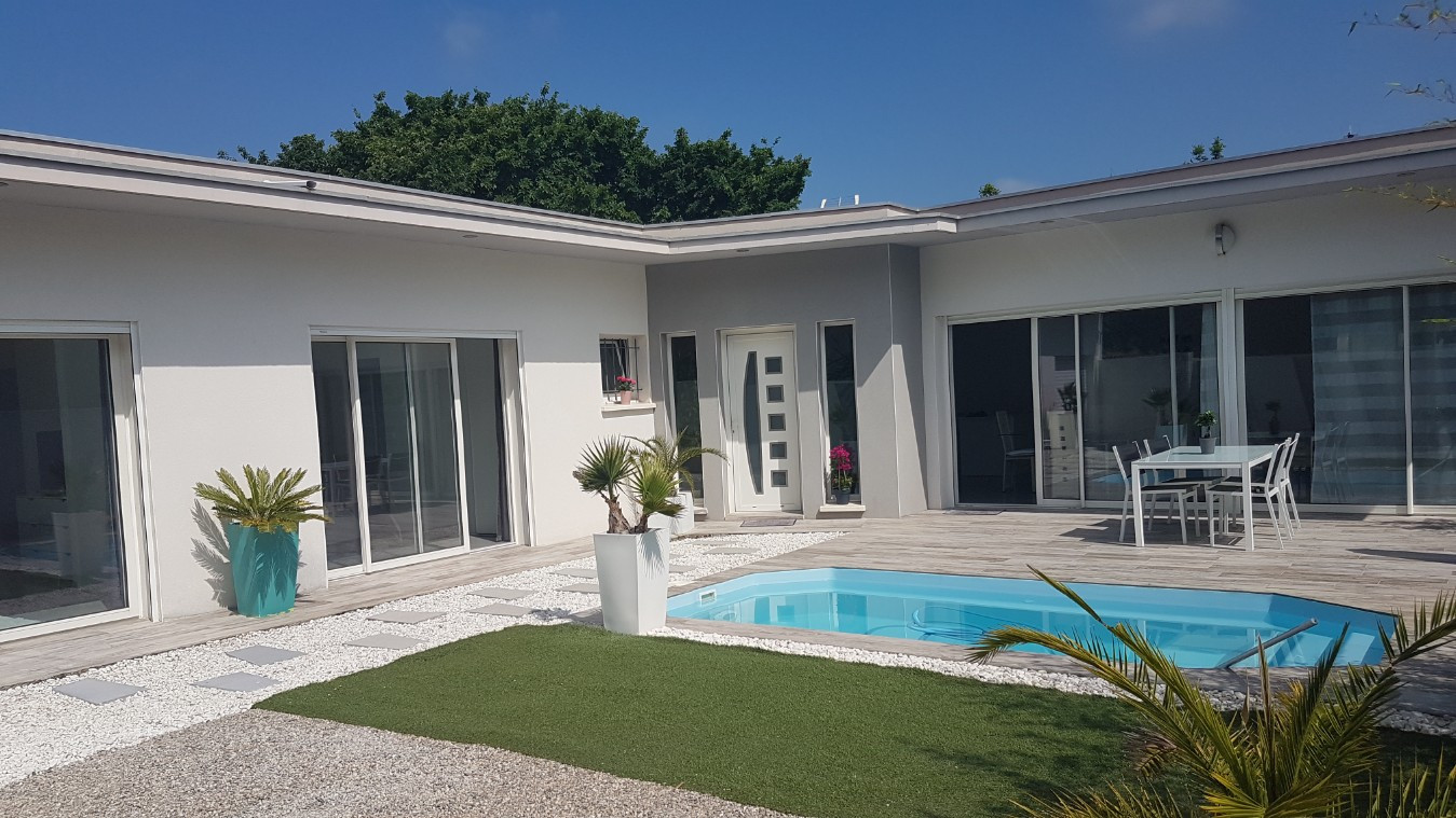 
                                                Vente
                                                 Villa contemporaine sur Agde