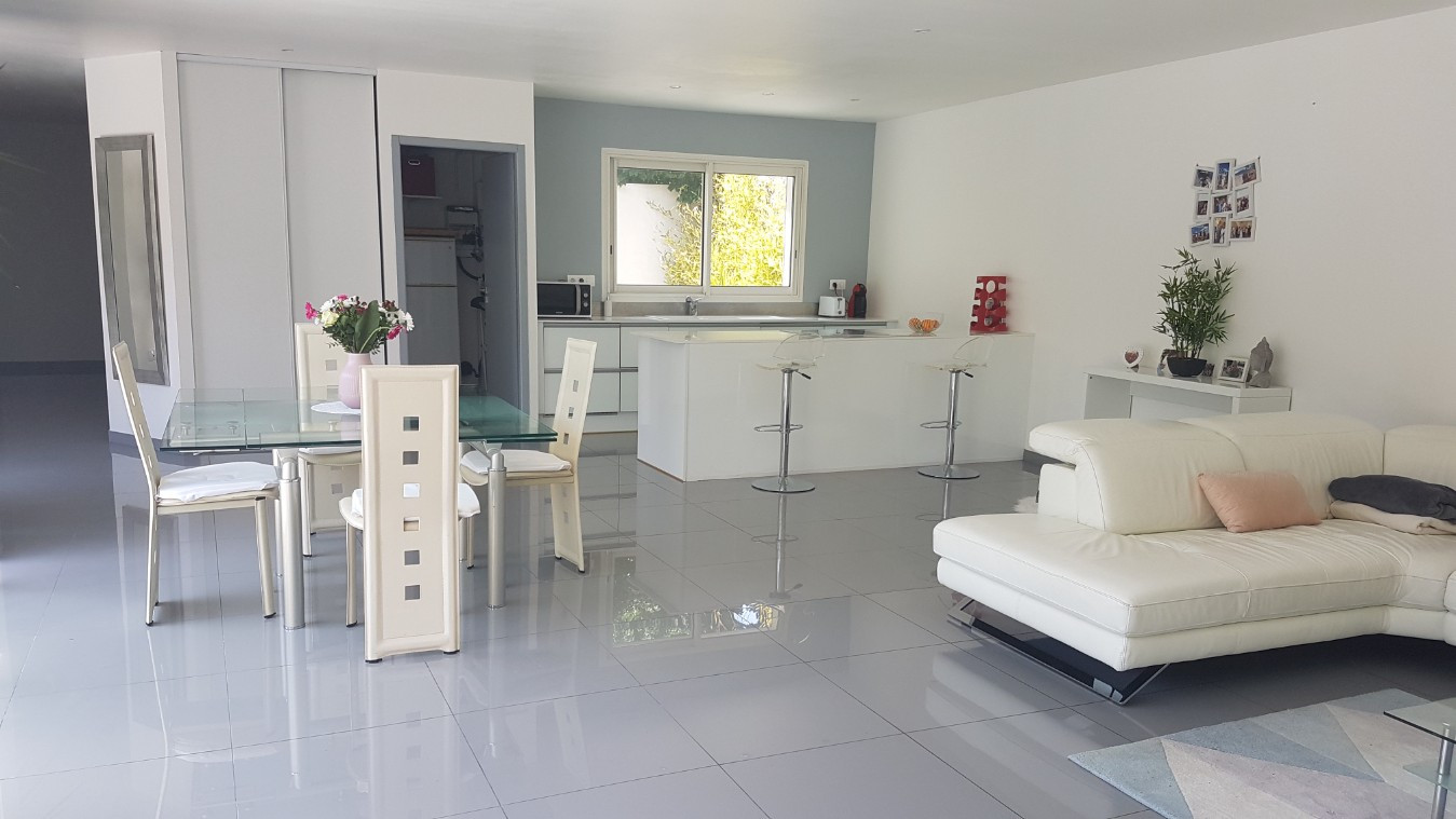 
                                                Vente
                                                 Villa contemporaine sur Agde