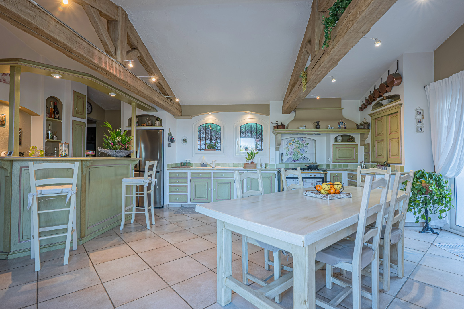 
                                                Vente
                                                 VILLA CORNICHE FLEURIE