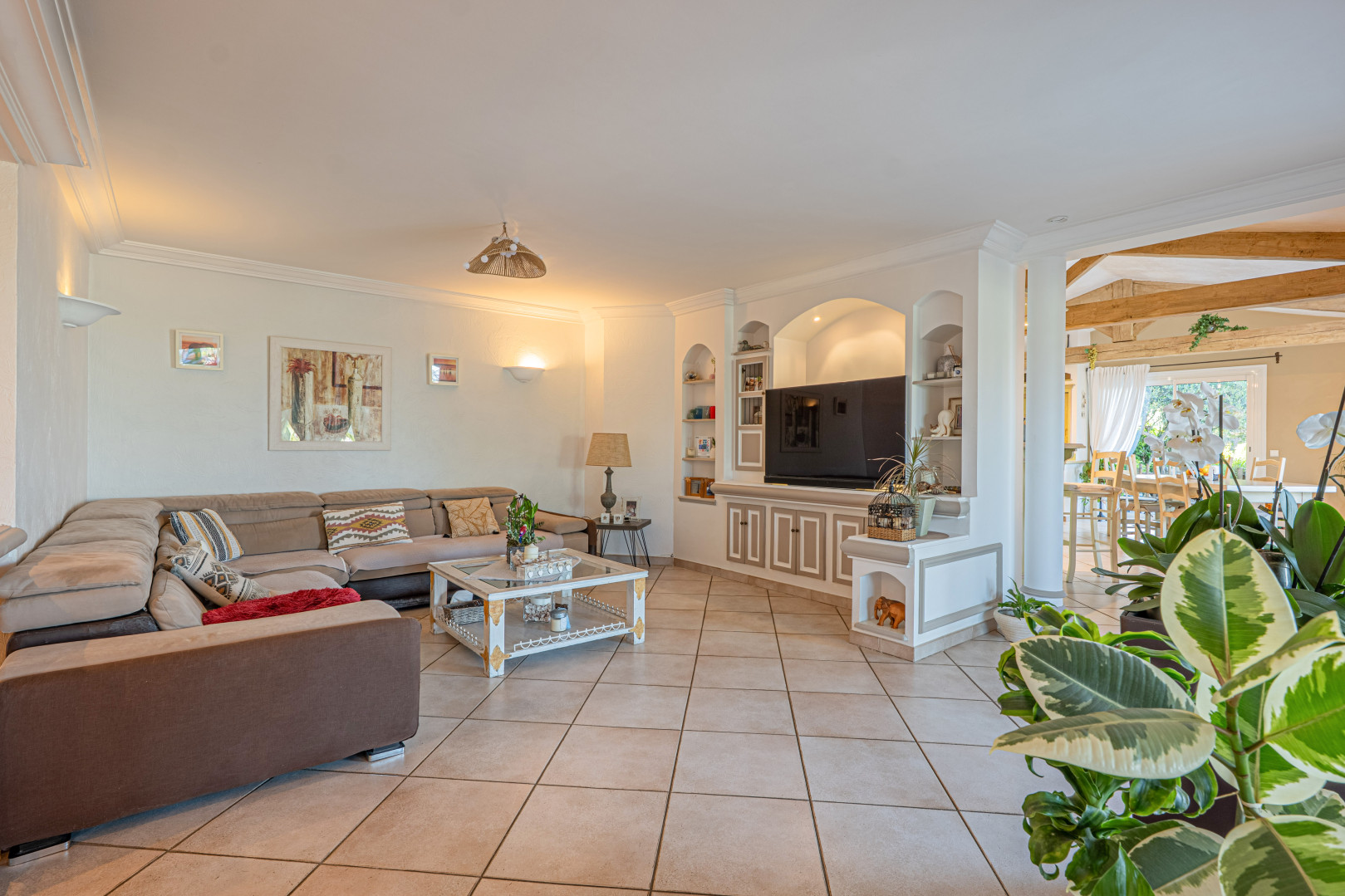 
                                                Vente
                                                 VILLA CORNICHE FLEURIE