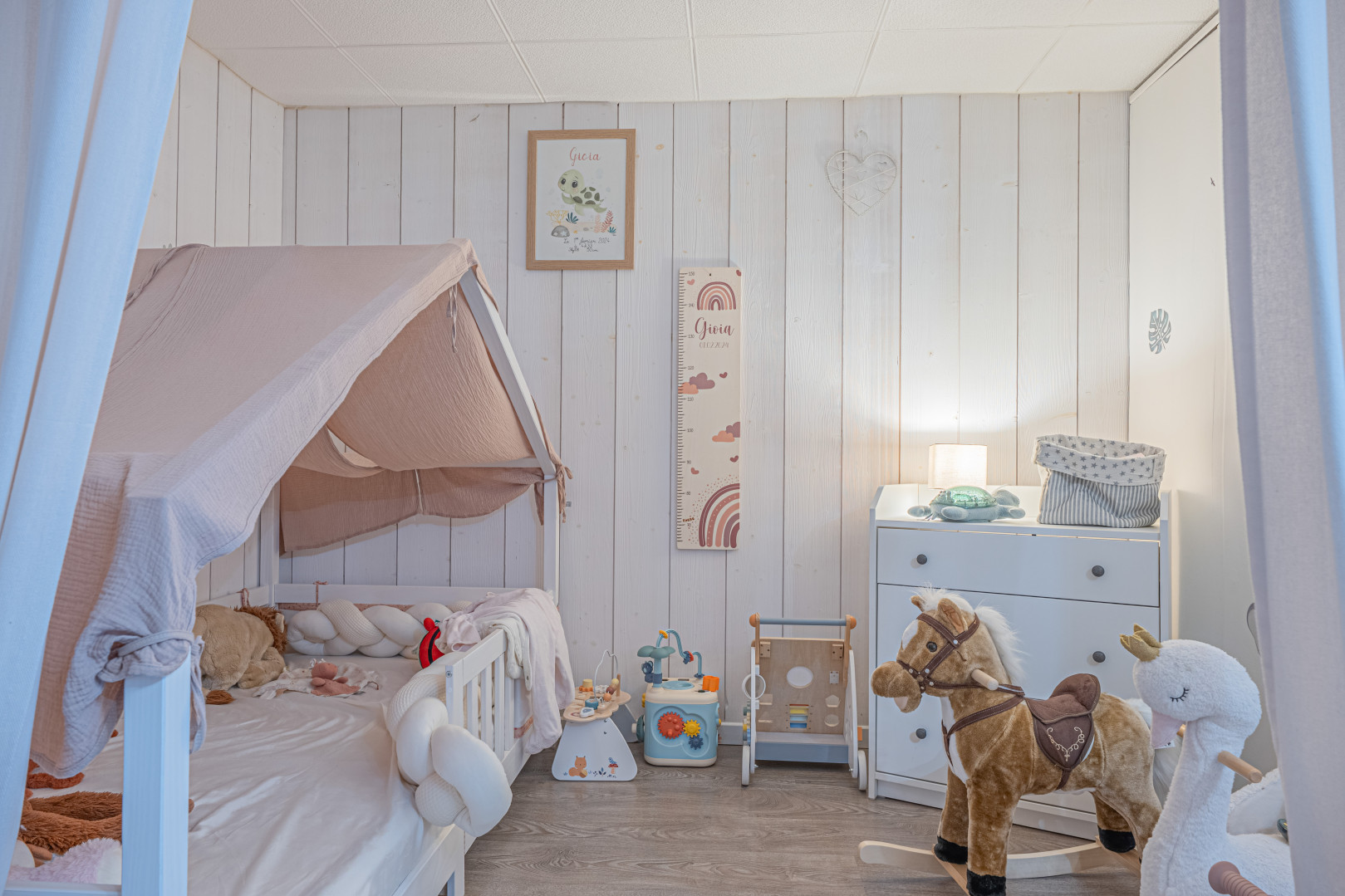 
                                                Vente
                                                 VILLA CORNICHE FLEURIE