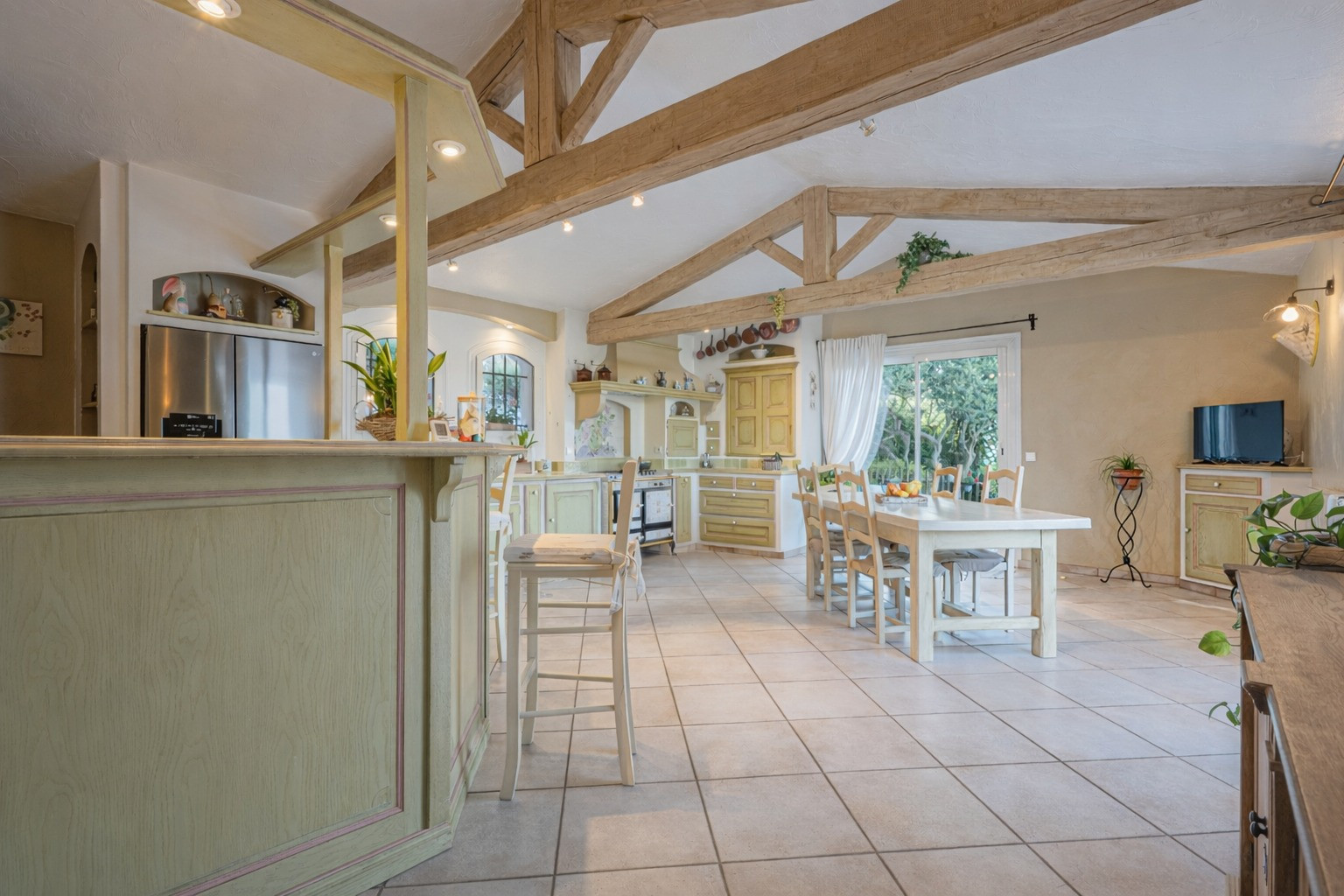 
                                                Vente
                                                 VILLA CORNICHE FLEURIE