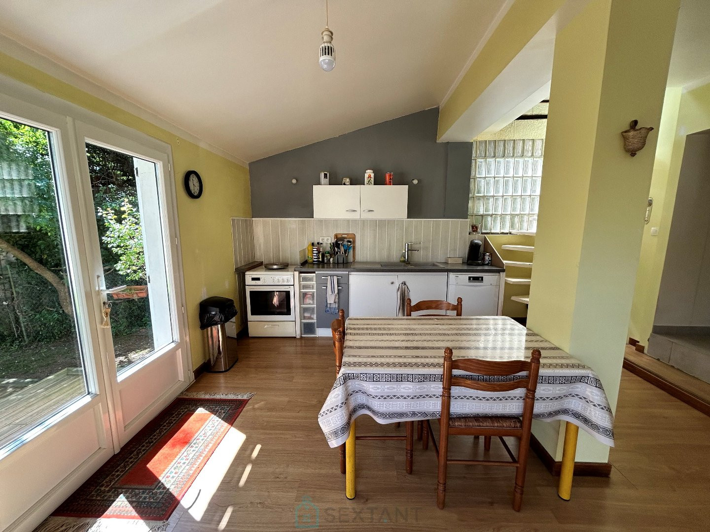 
                                                Vente
                                                 Villa coup de coeur dans un quartier prisé d'Alès