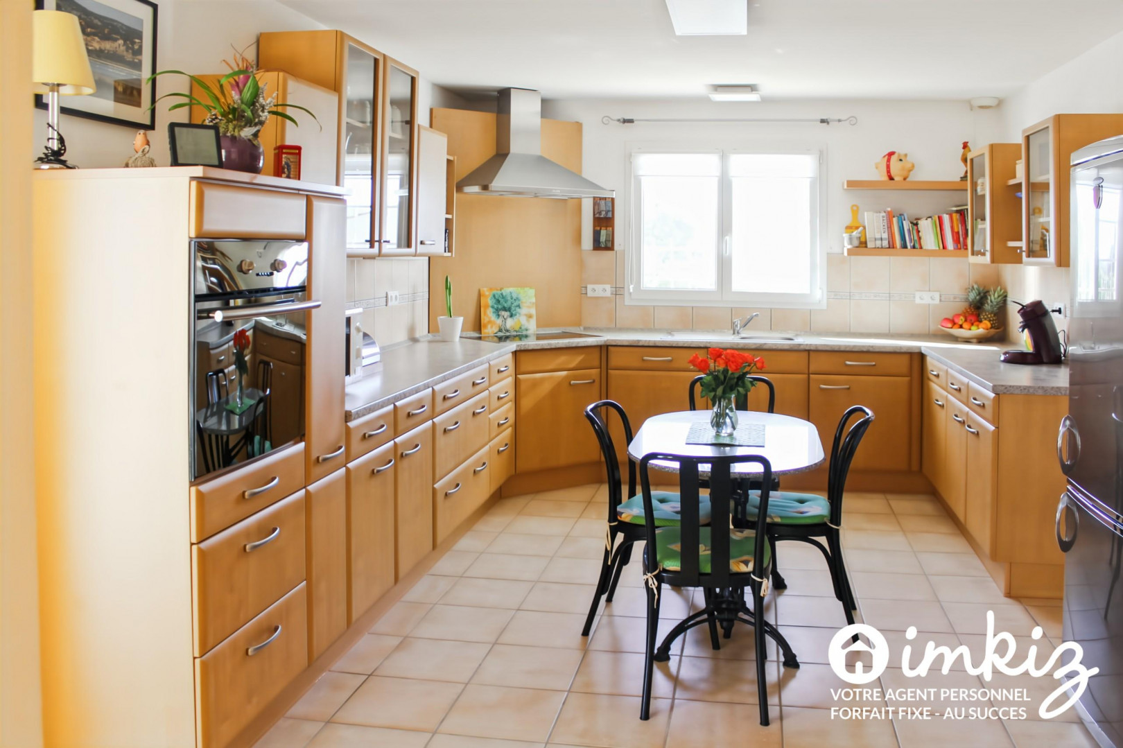 Vente
                                                 Villa d’architecte de standing + piscine