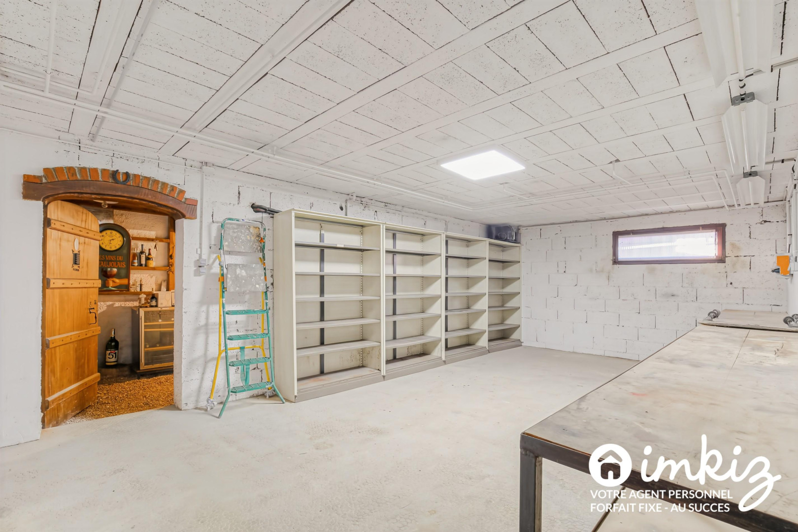 
                                                Vente
                                                 Villa d’architecte Liergues – 7 pièces – 190 m²