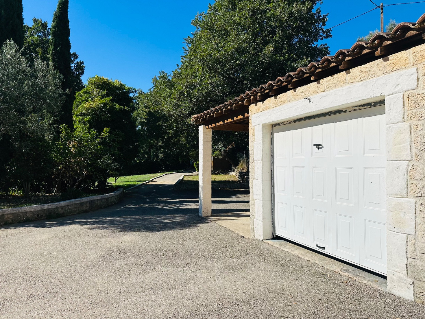 
                                                Vente
                                                 Villa de 245M2 avec Piscine