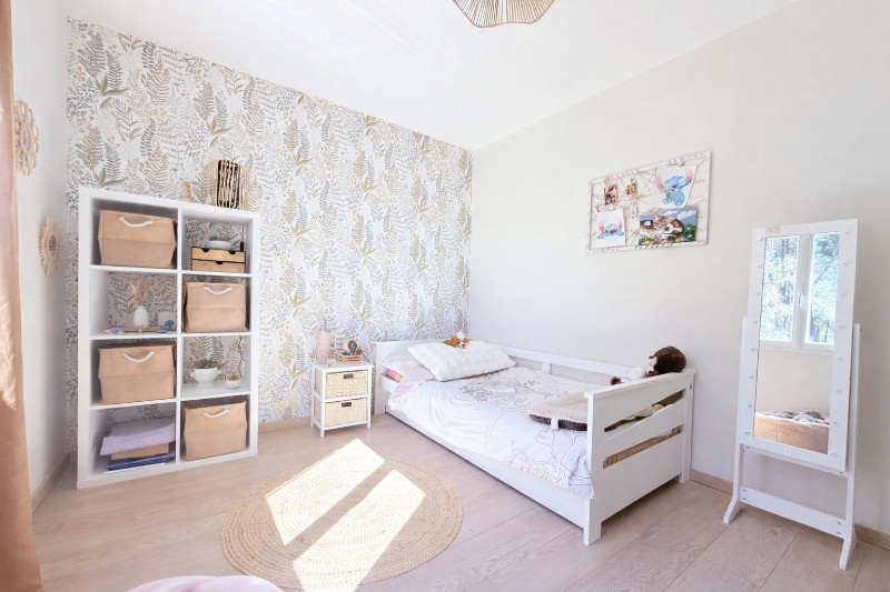 
                                                Vente
                                                 Villa de plain-pied 225 m² – 5 chambres dont suite parentale – Piscine – 15 min de Bergerac