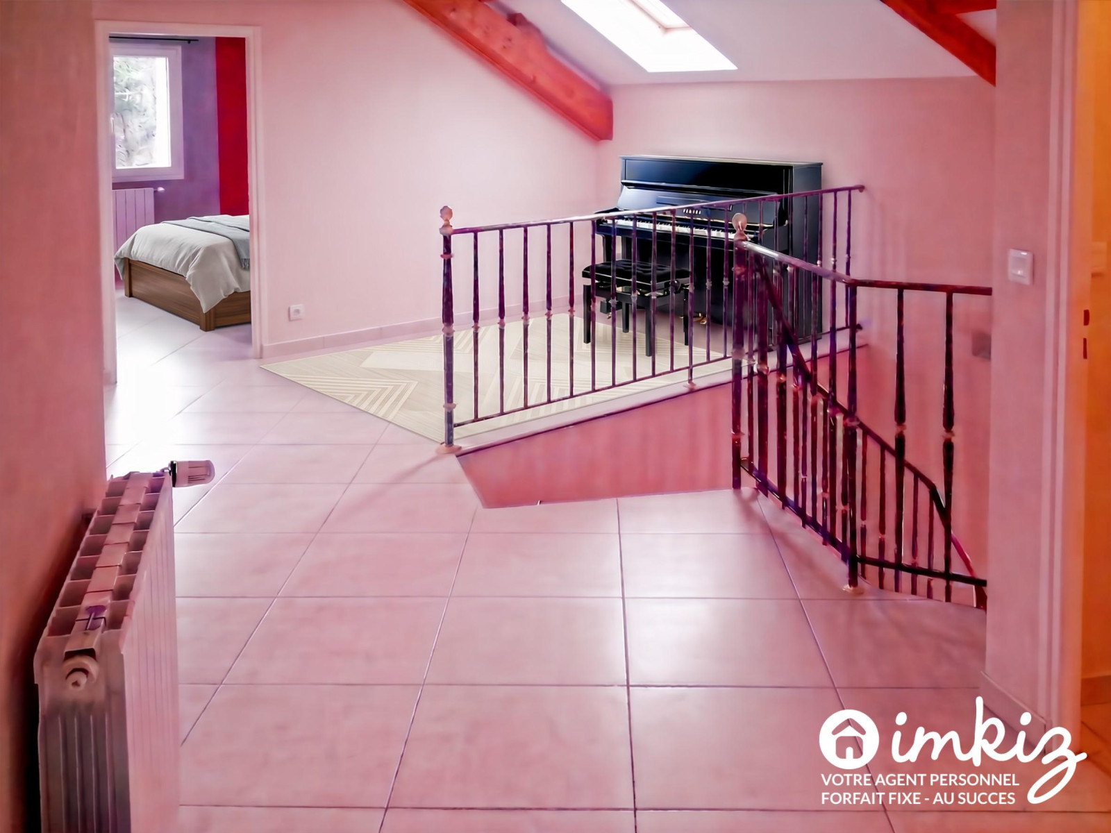 
                                                Vente
                                                 Villa de standing à Gex, 6 chambres + sous-sol cp