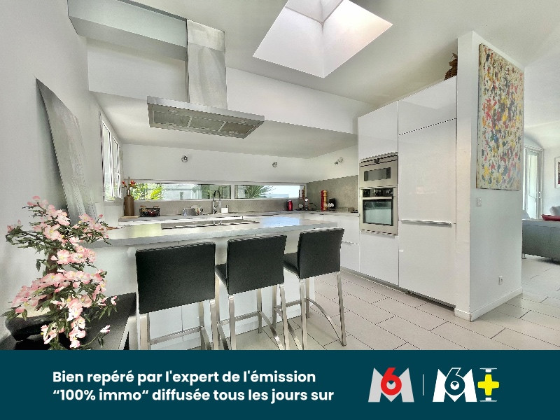 
                                                Vente
                                                 VILLA D'EXCEPTION 6 PIÈCES - LE CANNET - OL3321