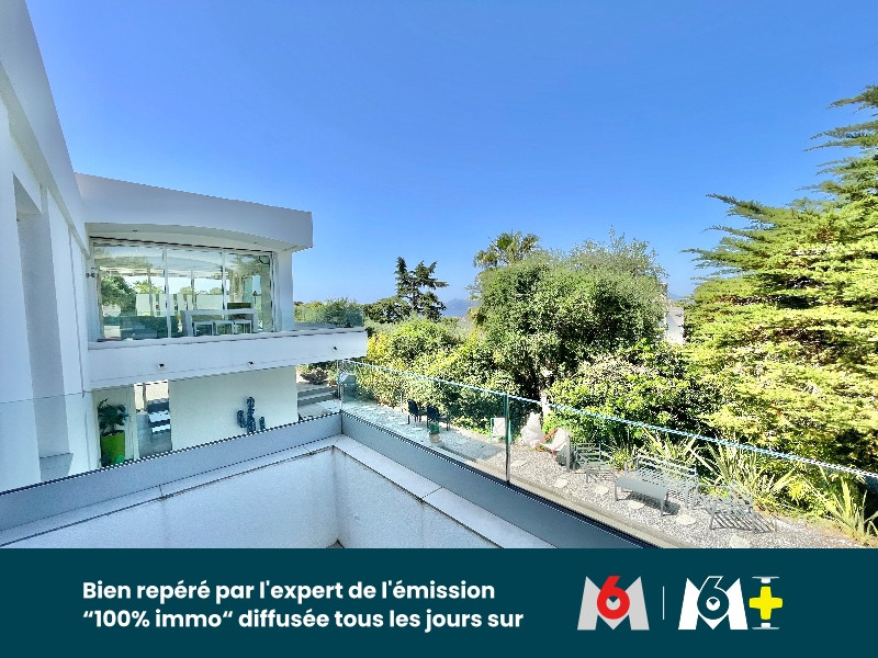 
                                                Vente
                                                 VILLA D'EXCEPTION 6 PIÈCES - LE CANNET - OL3321