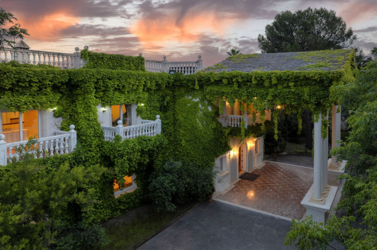 
                                                Vente
                                                 Villa d'éxception à Nagüeles