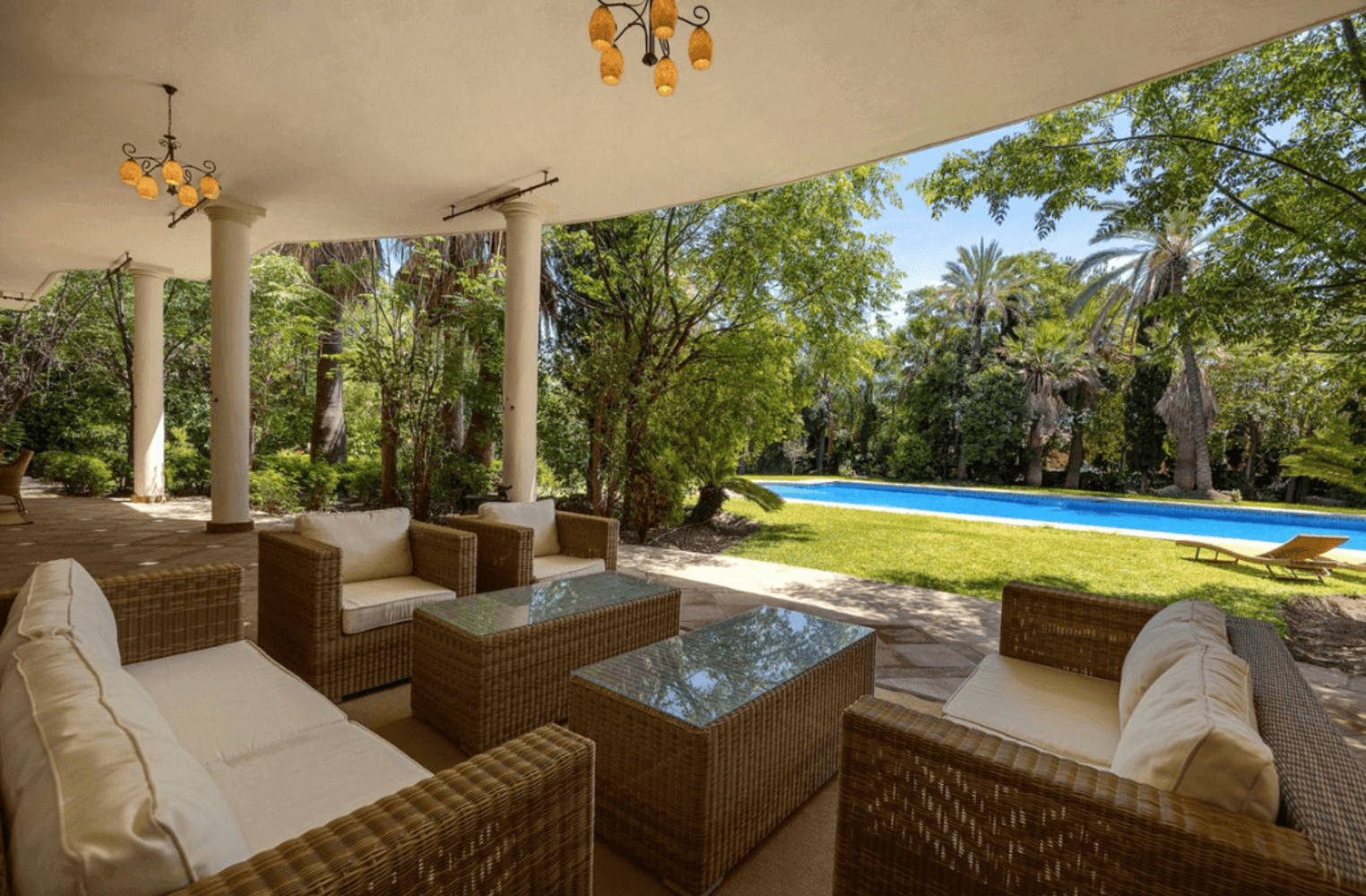 
                                                Vente
                                                 Villa d'éxception à Nagüeles