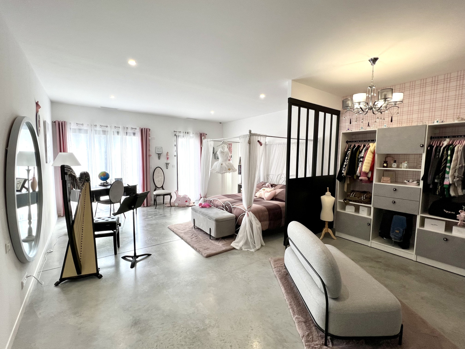 
                                                Vente
                                                 Villa d'Exception à Sainte-Gemmes-sur-Loire