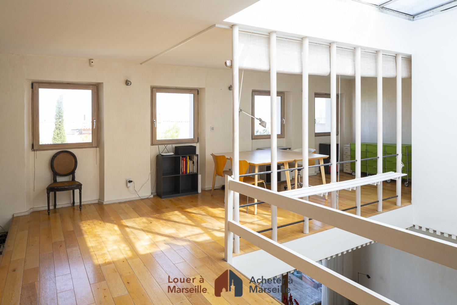 
                                                Location
                                                 Villa Endoume