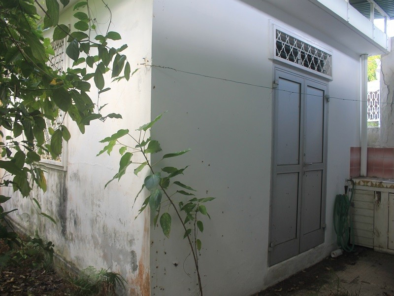 
                                                Vente
                                                 Villa F4 à Raizet Les Abymes