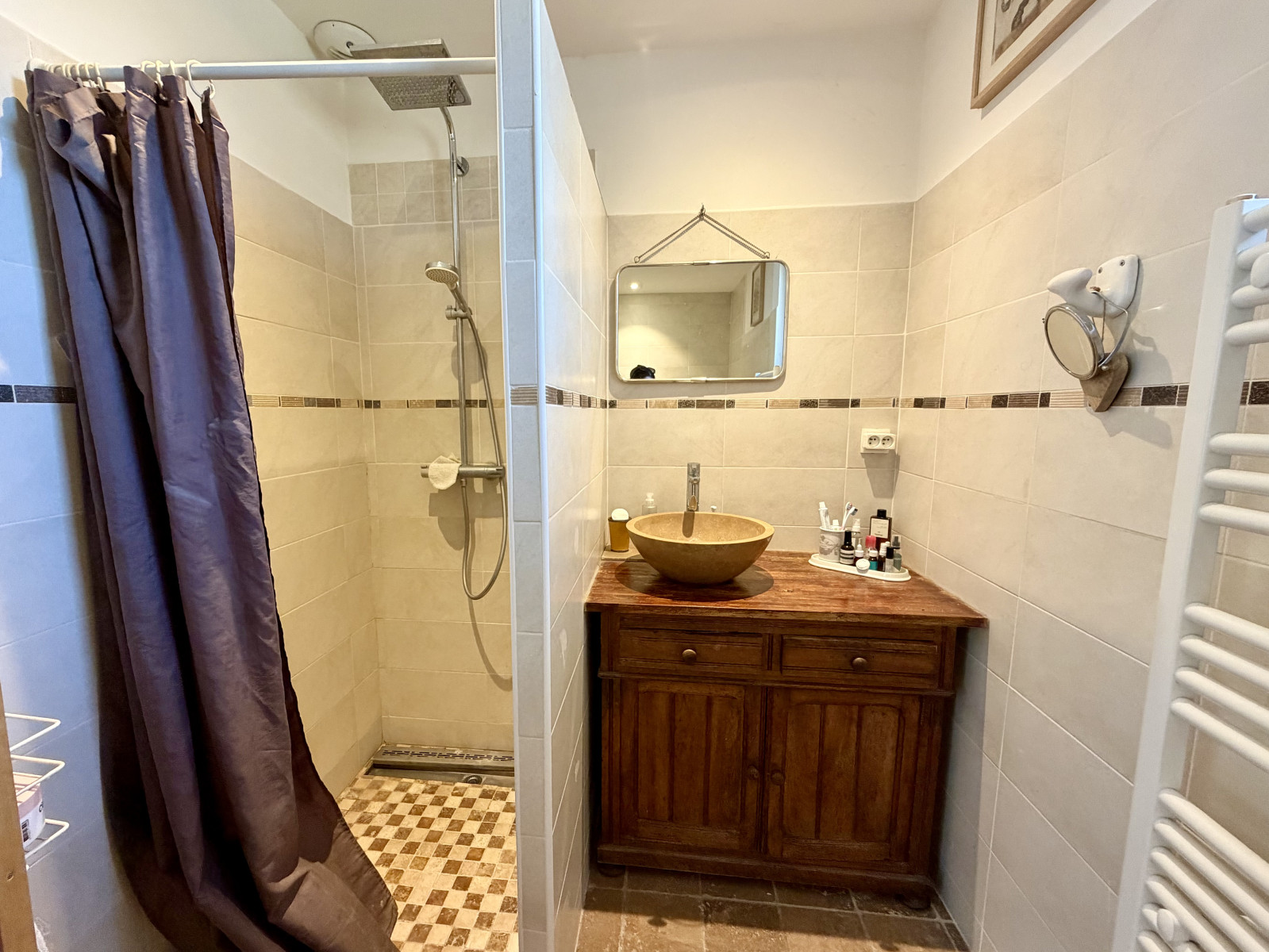 
                                                Vente
                                                 Villa familiale 8 pièces de plus de 190 m²