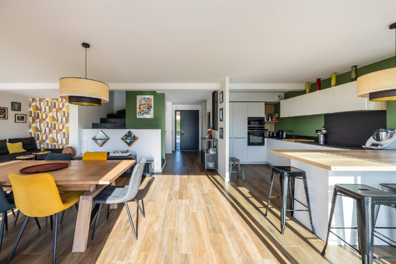 
                                                Vente
                                                 Villa familiale récente - 198m2 - Mouguerre