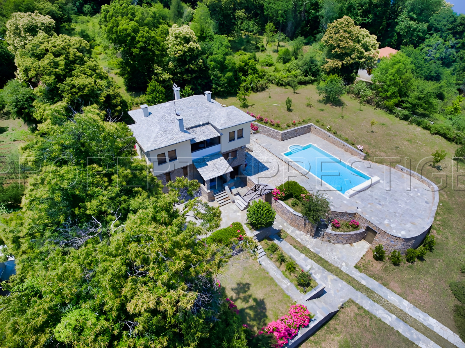
                                                Vente
                                                 Villa Grèce 350 m² Vue Mer 0.36 Ha