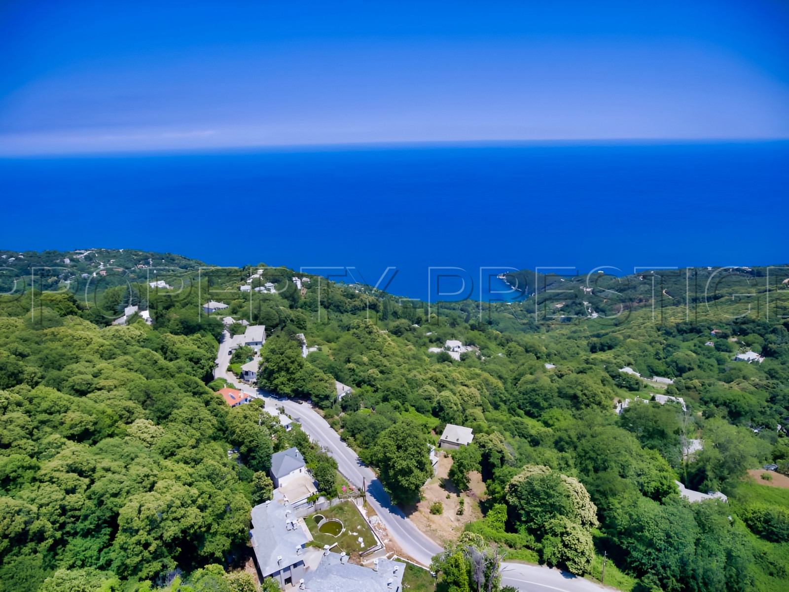 
                                                Vente
                                                 Villa Grèce 350 m² Vue Mer 0.36 Ha