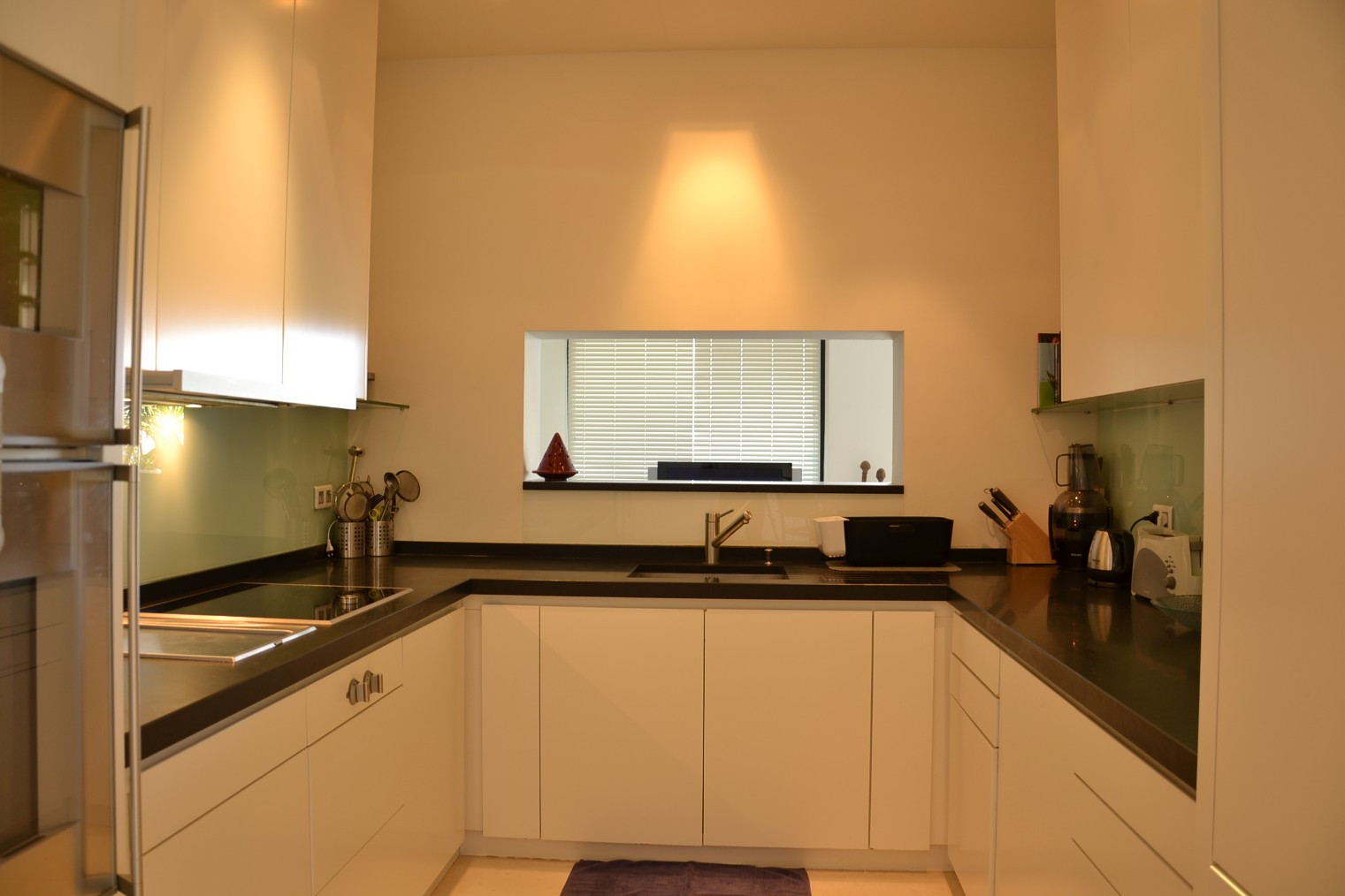 
                                                Location
                                                 Villa Malmousque